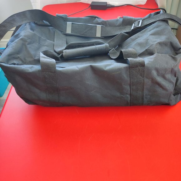 Sport / cargo duffel bag with shoulder strap / handle black colour - Picture 2 of 4